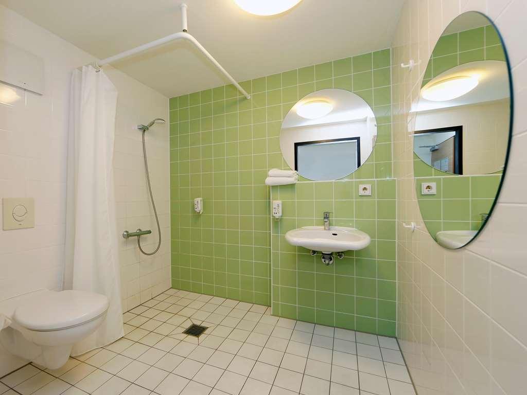 B&B Hotel Berlin-Potsdamer Platz Room photo