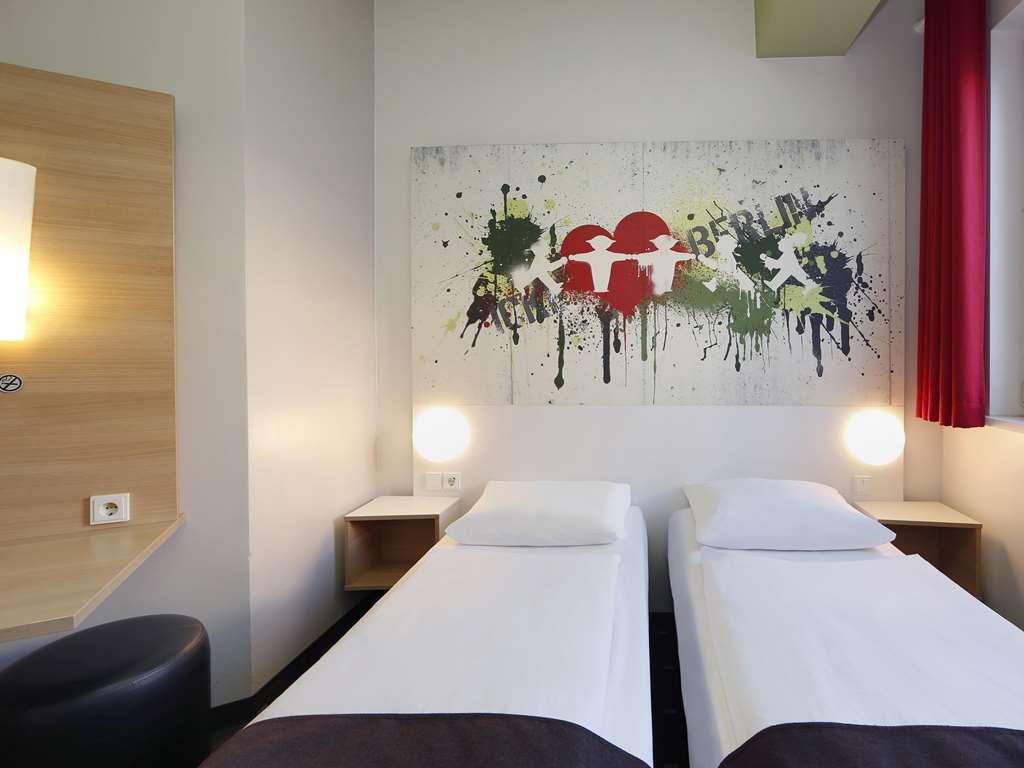 B&B Hotel Berlin-Potsdamer Platz Room photo